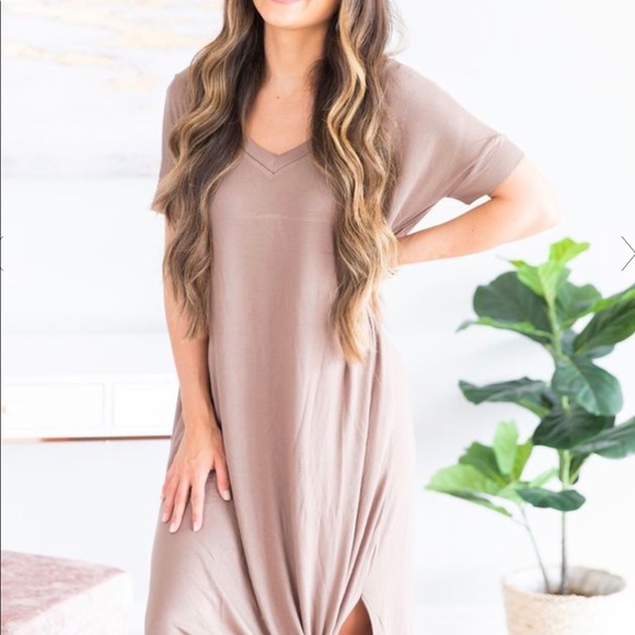 ๐ทNew Listing๐ทNWT Mocha Chill Dress - Picture 4 of 5